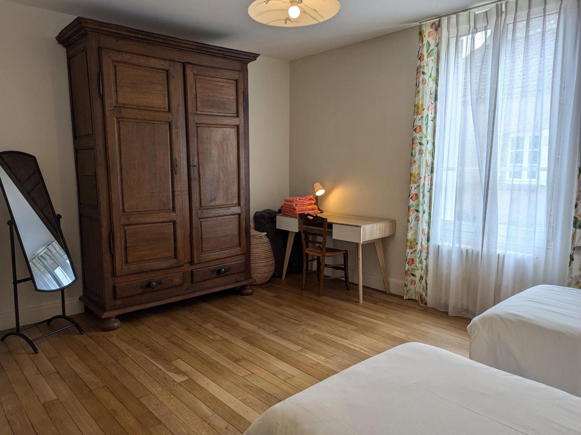 Gite Champetre A Mareau-Aux-Pres: Terrasse, Jardin, Et Confort Pour 6 Personnes - Fr-1-590-140 外观 照片